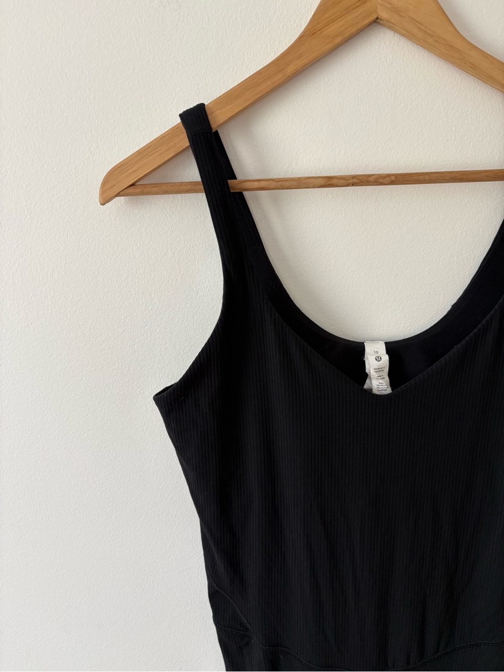 Lululemon Align Bodysuit Jumpsuit Black Size 10 Nulu Yoga One Piece Athleisure - Picture 7 of 12